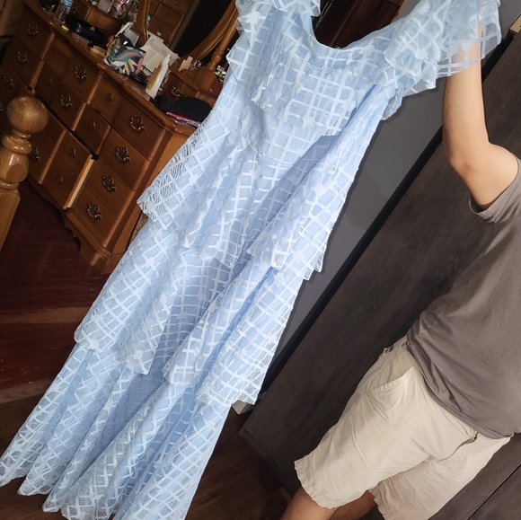 Off the shoulder layered long dress - Picture 8 of 13